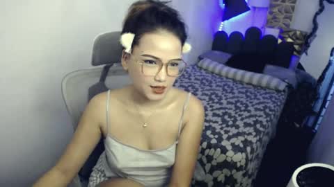 leahlex 3 online show from 06.18.26