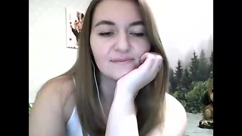 Snapshot of candyolime chatting on 02.03.25 Daisy online show from 02.03.25