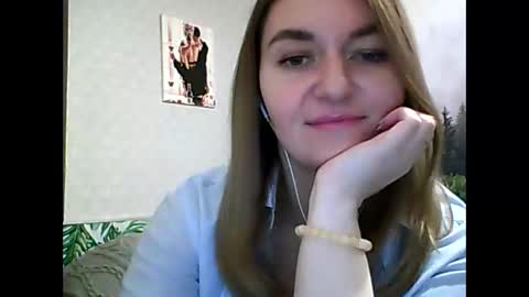 Snapshot of candyolime chatting on 02.19.25 Daisy online show from 02.19.25