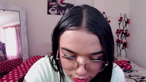candyy_doll_ online show from 04.22.26