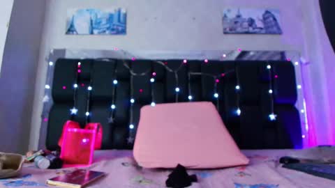 Aura  online show from 03.10.25