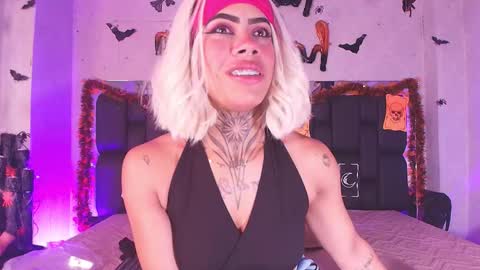 Aura  online show from 10.16.25