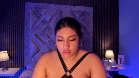 GABRIELA LOPEZ online show from 09.21.25
