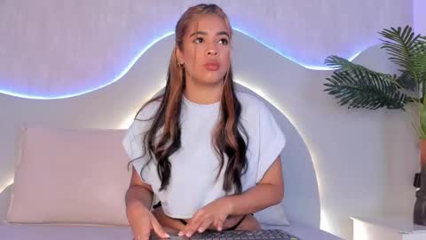 Snapshot of cannelasmith chatting on 02.05.26 cannelasmith online show from 02.05.26