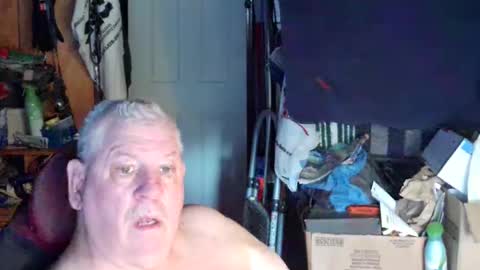 Snapshot of canoelicker69 chatting on 09.20.25 canoelicker69 online show from 09.20.25