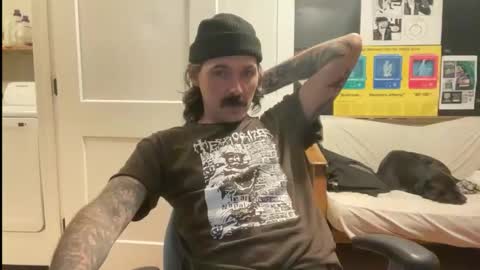 Snapshot of cantleavethehouse chatting on 02.19.26 cantleavethehouse online show from 02.19.26