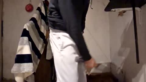 Snapshot of cappinrc8 chatting on 12.18.25 cappinrc8 online show from 12.18.25