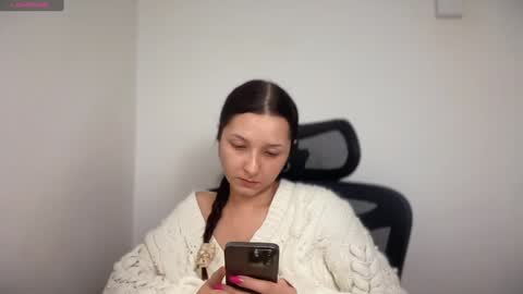 Emma online show from 01.16.25