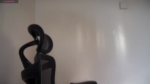 Emma online show from 01.27.25