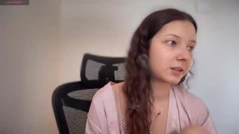 Emma online show from 02.13.25