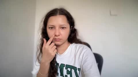 Emma online show from 09.10.25