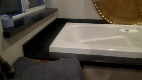 Jay online show from 02.19.25