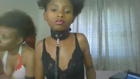 Snapshot of carababey chatting on 02.17.25 carababey online show from 02.17.25