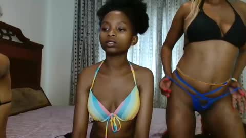 Snapshot of carababey chatting on 03.12.25 carababey online show from 03.12.25