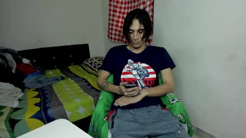 Carlos and Cristian  online show from 05.18.26