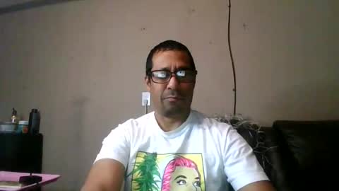 Snapshot of cargopipe2000 chatting on 11.28.25 Adams huge online show from 11.28.25