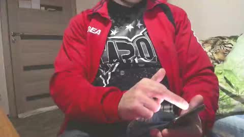 Snapshot of carin_the_body chatting on 02.27.25 Laz online show from 02.27.25