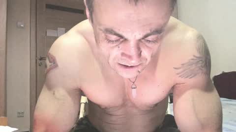 Snapshot of carin_the_body chatting on 03.03.25 Laz online show from 03.03.25