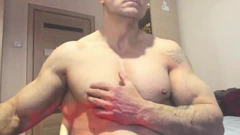 Snapshot of carin_the_body chatting on 03.08.25 Laz online show from 03.08.25