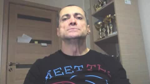 Snapshot of carin_the_body chatting on 01.05.26 Laz online show from 01.05.26