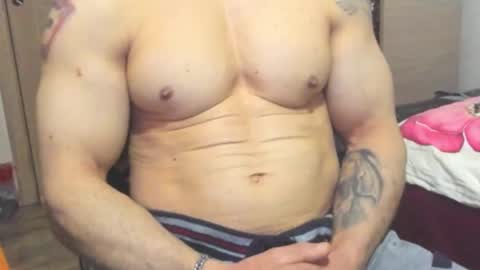 Snapshot of carin_the_body chatting on 01.11.26 Laz online show from 01.11.26