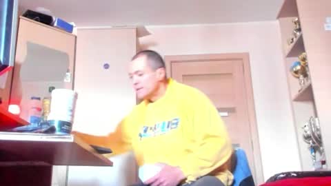 Snapshot of carin_the_body chatting on 01.17.26 Laz online show from 01.17.26