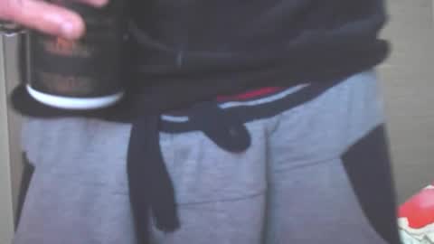 Snapshot of carin_the_body chatting on 01.18.26 Laz online show from 01.18.26