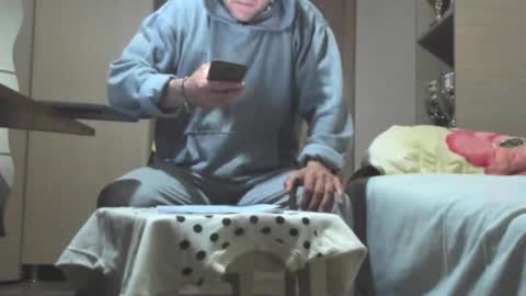 Snapshot of carin_the_body chatting on 02.03.26 Laz online show from 02.03.26