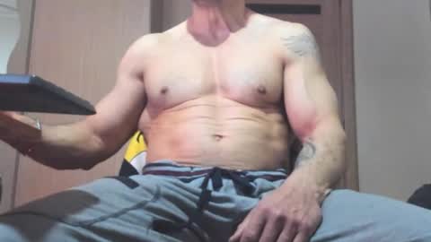 Snapshot of carin_the_body chatting on 02.08.26 Laz online show from 02.08.26