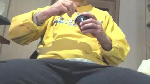 Snapshot of carin_the_body chatting on 02.20.26 Laz online show from 02.20.26