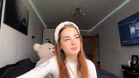 Snapshot of carisadelon chatting on 04.11.26 carisadelon online show from 04.11.26