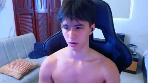 Snapshot of carl_dixon chatting on 02.18.26 carl_dixon online show from 02.18.26