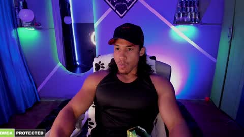 Snapshot of carl_smithh chatting on 12.03.24 Carl online show from 12.03.24