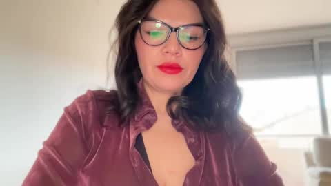 Snapshot of carlaconnortv chatting on 02.19.26 Carla Connor online show from 02.19.26