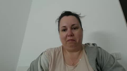 Carlaruth online show from 04.08.26