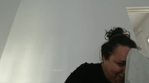 Carlaruth online show from 04.14.26