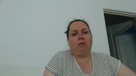 Carlaruth online show from 04.17.26