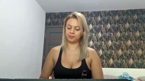 Snapshot of carlastacefun chatting on 10.30.25 CarlaStaceFun online show from 10.30.25