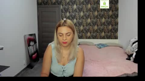 Snapshot of carlastacefun chatting on 11.21.25 CarlaStaceFun online show from 11.21.25