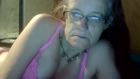 carleeswoman08 online show from 03.24.26