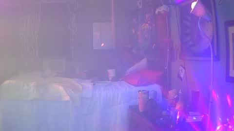 Carley online show from 10.04.25