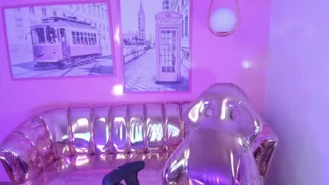 Snapshot of carlie_mayer chatting on 01.18.25 CARLYE online show from 01.18.25