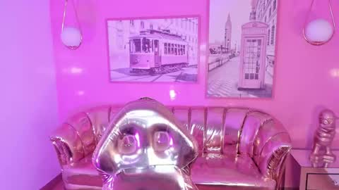 Snapshot of carlie_mayer chatting on 03.06.25 CARLYE online show from 03.06.25