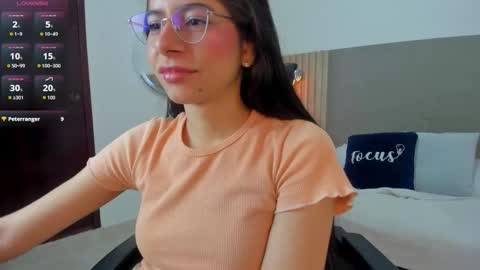 Snapshot of carlina_15 chatting on 02.27.26 C A R L I N A online show from 02.27.26