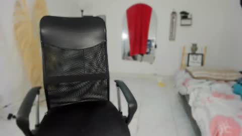 Snapshot of carlitosex09 chatting on 11.30.25 master online show from 11.30.25