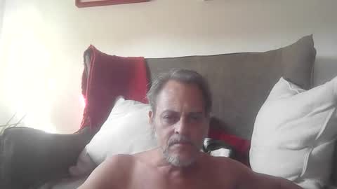 Snapshot of carlo76mx chatting on 01.05.26 carlo online show from 01.05.26