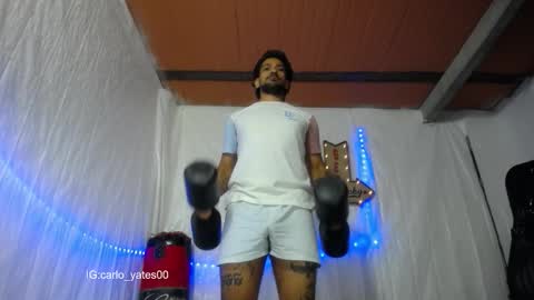 Snapshot of carlo_yates27 chatting on 12.04.25 carlo yates thx for help me to reach 100 thumps up online show from 12.04.25