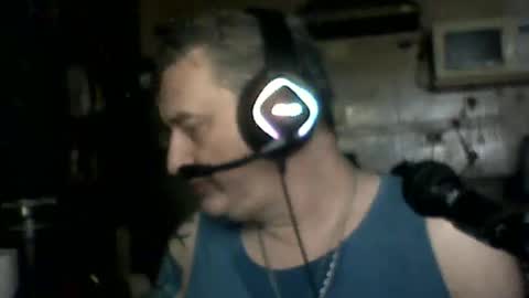 Snapshot of carlos712009 chatting on 02.24.26 carlos712009 online show from 02.24.26