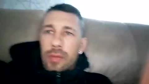 carloscadiz11 online show from 11.22.25