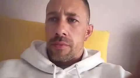 carlosrm440882 online show from 04.23.26